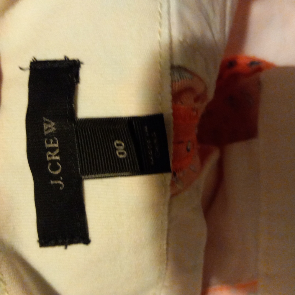 Shorts - Picture 3 of 3